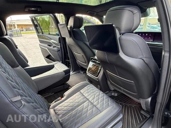 2025 Cadillac Escalade IQ Luxury 1 1SC - miniatura 13