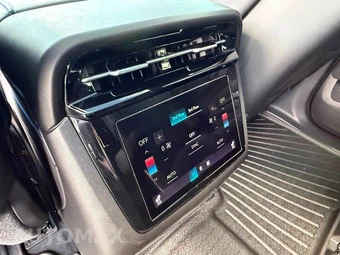 2025 Cadillac Escalade IQ Luxury 1 1SC - miniatura 46