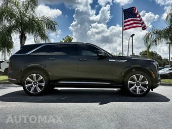 2025 Cadillac Escalade IQ Luxury 1 1SC - miniatura 7