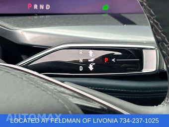2025 Cadillac Escalade IQ Luxury 2 1SD - miniatura 16