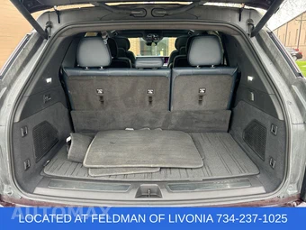 2025 Cadillac Escalade IQ Luxury 2 1SD - miniatura 25