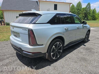 2025 Cadillac Escalade IQ Sport 1 1SF - miniatura 3