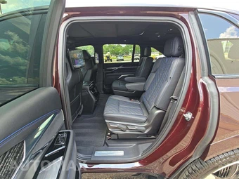 2025 Cadillac Escalade IQ Sport 1 1SF - miniatura 13