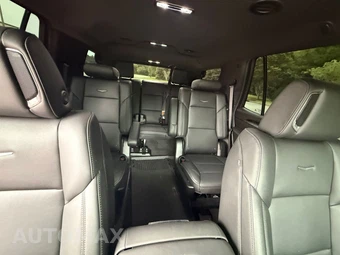 2025 Cadillac Escalade Luxury - miniatura 11