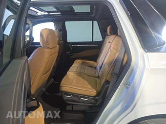 2025 Cadillac Escalade Premium Luxury 1SB - miniatura 13
