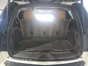 2025 Cadillac Escalade Premium Luxury 1SB - miniatura 15