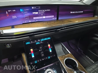 2025 Cadillac Escalade Premium Luxury Platinum 1SG - miniatura 11