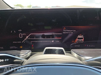 2025 Cadillac Escalade Sport - miniatura 18