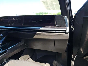 2025 Cadillac Escalade Sport - miniatura 19