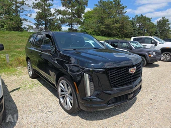 2025 Cadillac Escalade Sport - miniatura 4