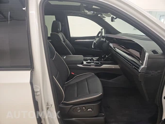 2025 Cadillac Escalade Sport 1SC - miniatura 8