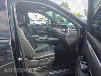 2025 Cadillac Escalade Sport 1SC - miniatura 16