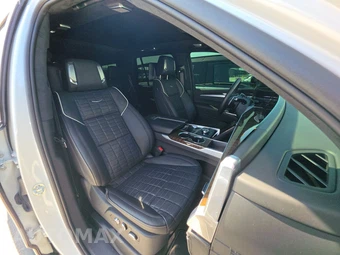 2025 Cadillac Escalade Sport Platinum - miniatura 8