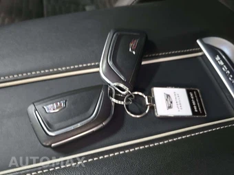 2025 Cadillac Escalade Sport Platinum - miniatura 8