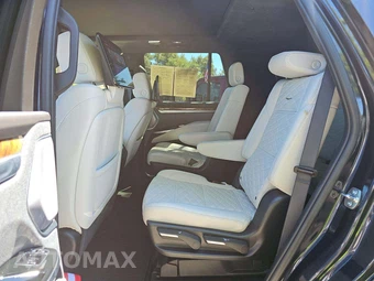 2025 Cadillac Escalade Sport Platinum - miniatura 13