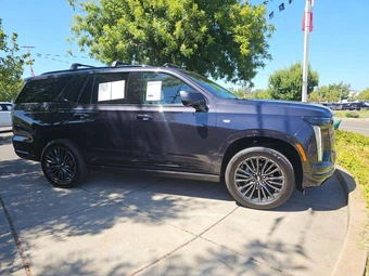 2025 Cadillac Escalade Sport Platinum - miniatura 4