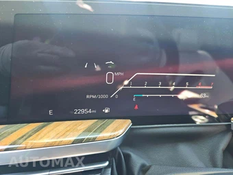 2025 Cadillac Escalade Sport Platinum - miniatura 9
