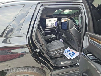 2025 Cadillac Escalade Sport Platinum - miniatura 14
