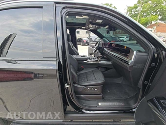 2025 Cadillac Escalade Sport Platinum - miniatura 16