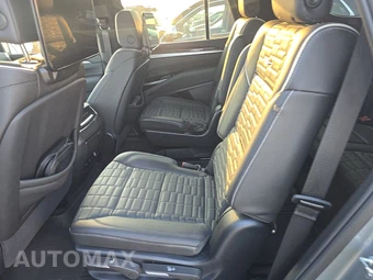 2025 Cadillac Escalade Sport Platinum - miniatura 13