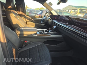 2025 Cadillac Escalade Sport Platinum - miniatura 8