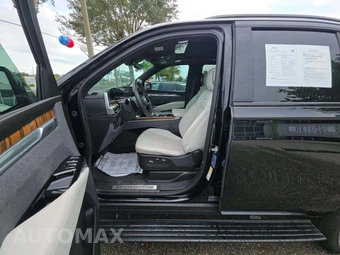 2025 Cadillac Escalade Sport Platinum - miniatura 6