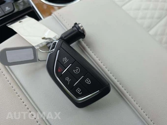 2025 Cadillac Escalade Sport Platinum - miniatura 8
