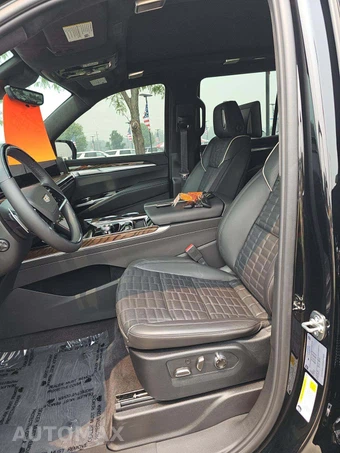2025 Cadillac Escalade Sport Platinum - miniatura 6