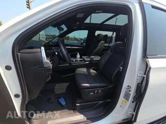2025 Cadillac Escalade Sport Platinum - miniatura 6