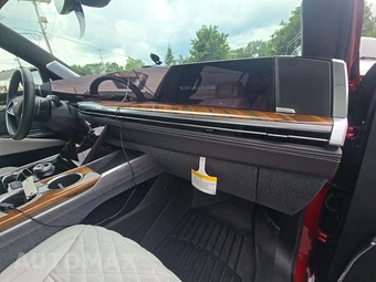 2025 Cadillac Escalade Sport Platinum 1SH - miniatura 17