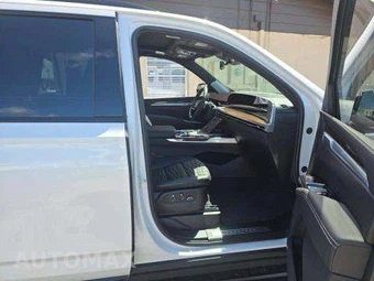 2025 Cadillac Escalade Sport Platinum 1SH - miniatura 19