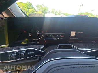 2025 Cadillac Escalade V-Series - miniatura 9