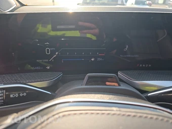 2025 Cadillac Escalade V-Series - miniatura 12