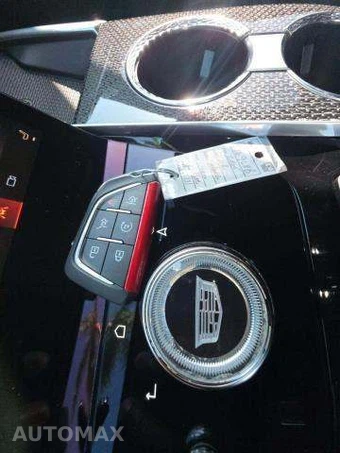 2025 Cadillac Escalade V-Series - miniatura 8