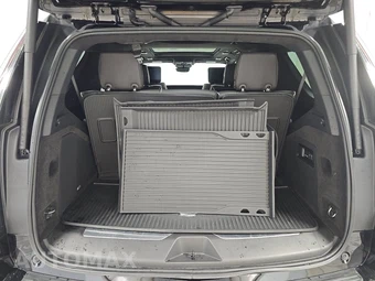 2025 Cadillac Escalade V-Series - miniatura 17