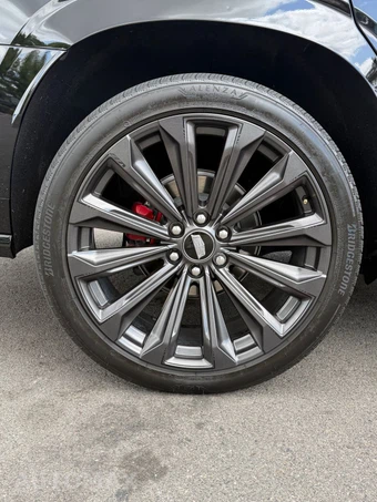 2025 Cadillac Escalade V-Series - miniatura 29