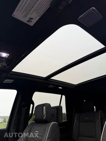 2025 Cadillac Escalade V-Series 1SD - miniatura 12