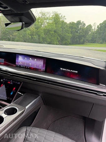 2025 Cadillac Escalade V-Series 1SD - miniatura 9