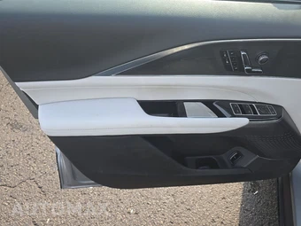 2025 Cadillac LYRIQ Luxury 1 w/1SC - miniatura 9