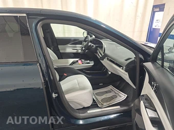 2025 Cadillac LYRIQ Luxury 1 w/1SC - miniatura 8
