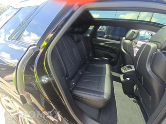 2025 Cadillac LYRIQ Luxury 1 w/1SC - miniatura 17