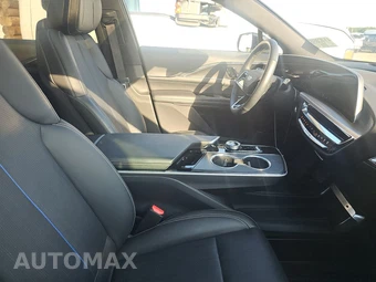 2025 Cadillac LYRIQ Luxury 1 w/1SC - miniatura 8