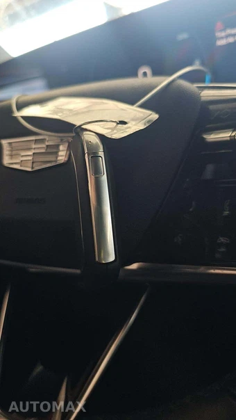 2025 Cadillac LYRIQ Sport 1 w/1SF - miniatura 19