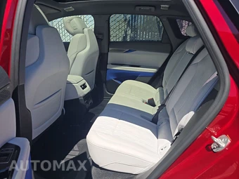2025 Cadillac OPTIQ Luxury 2 w/1SE - miniatura 13