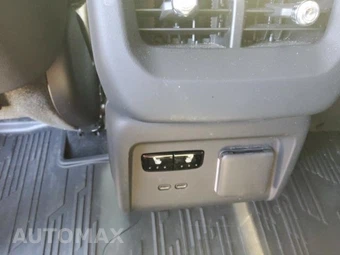 2025 Cadillac OPTIQ Luxury 2 w/1SE - miniatura 10