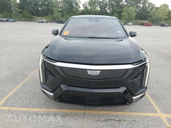 2025 Cadillac OPTIQ Luxury 2 w/1SE - miniatura 2