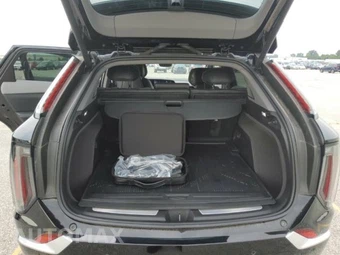 2025 Cadillac OPTIQ Luxury 2 w/1SE - miniatura 7