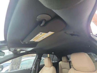 2025 Cadillac XT4 Premium Luxury 1SD - miniatura 11