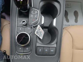 2025 Cadillac XT4 Premium Luxury 1SD - miniatura 8