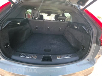 2025 Cadillac XT4 Premium Luxury 1SD - miniatura 16